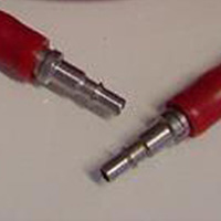 Male connector for vacuum hoses